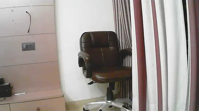 collage hoty online show from 21, 3, 2025