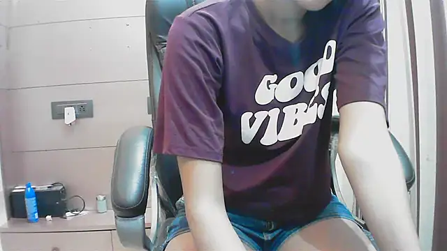 collage hoty online show from 26, 9, 2025