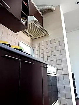 ladyrrr online show from 18, 9, 2025