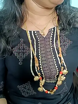 Snapshot of gaurika18 chatting on 26, 2, 2025 gaurika18 online show from 26, 2, 2025