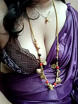 Snapshot of gaurika18 chatting on 2, 3, 2025 gaurika18 online show from 2, 3, 2025