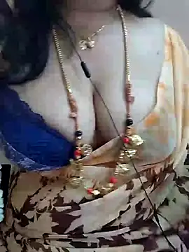 Snapshot of gaurika18 chatting on 17, 3, 2025 gaurika18 online show from 17, 3, 2025