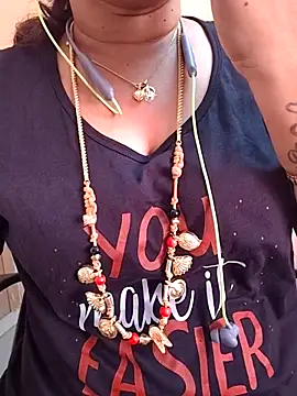 Snapshot of gaurika18 chatting on 20, 3, 2025 gaurika18 online show from 20, 3, 2025