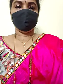 Snapshot of gaurika18 chatting on 6, 10, 2025 gaurika18 online show from 6, 10, 2025