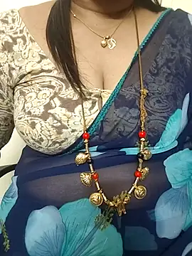 Snapshot of gaurika18 chatting on 15, 10, 2025 gaurika18 online show from 15, 10, 2025