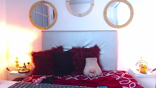 zoe hecate sexx online show from 6, 3, 2026