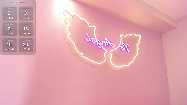 Snapshot of Torimonroe_ chatting on 8, 3, 2026 Torimonroe online show from 8, 3, 2026