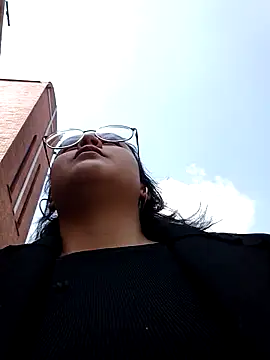 Snapshot of lara_moon25 chatting on 5, 12, 2024 lara moon25 online show from 5, 12, 2024