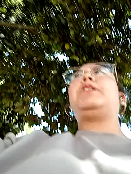 Snapshot of lara_moon25 chatting on 6, 12, 2024 lara moon25 online show from 6, 12, 2024