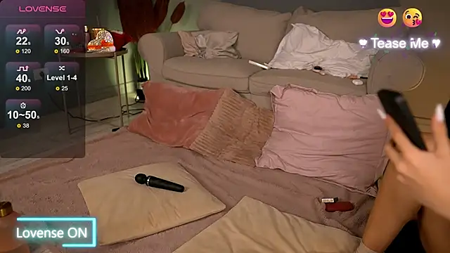 BetsyGonzale online show from 26, 2, 2025