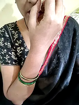 anuradha1432 online show from 25, 4, 2026