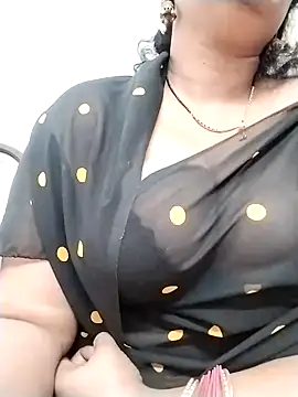 Snapshot of Nyra-23 chatting on 31, 12, 2024 Nyra-23 online show from 31, 12, 2024