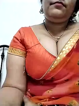 Snapshot of Nyra-23 chatting on 4, 1, 2025 Nyra-23 online show from 4, 1, 2025