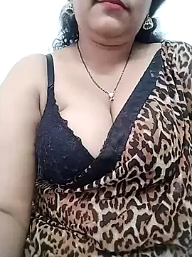 Snapshot of Nyra-23 chatting on 13, 2, 2025 Nyra-23 online show from 13, 2, 2025