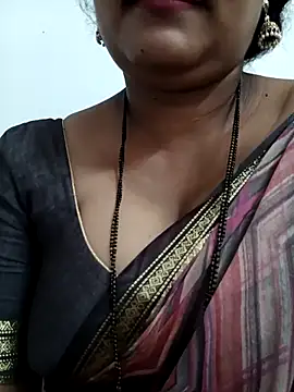 Snapshot of Nyra-23 chatting on 15, 9, 2025 Nyra-23 online show from 15, 9, 2025