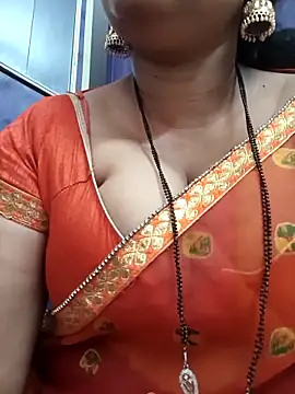 Snapshot of Nyra-23 chatting on 13, 10, 2025 Nyra-23 online show from 13, 10, 2025