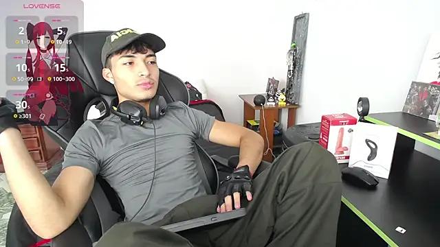 Snapshot of dylan_fun18 chatting on 19, 2, 2025 dylan fun18 online show from 19, 2, 2025