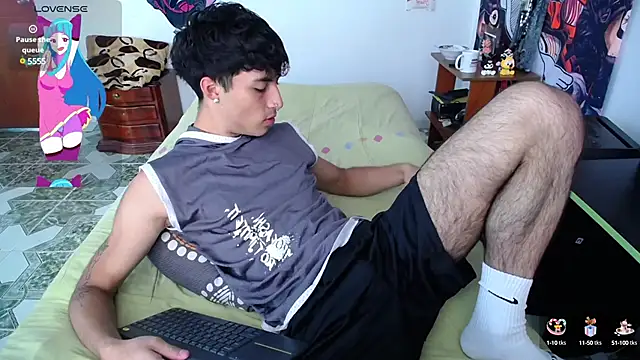 Snapshot of dylan_fun18 chatting on 22, 3, 2025 dylan fun18 online show from 22, 3, 2025