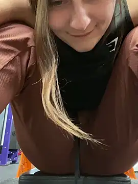 Snapshot of psilybaby chatting on 1, 1, 2025 psilybaby online show from 1, 1, 2025