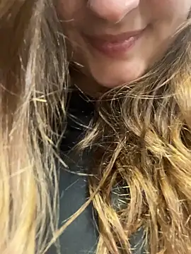 Snapshot of psilybaby chatting on 6, 1, 2025 psilybaby online show from 6, 1, 2025