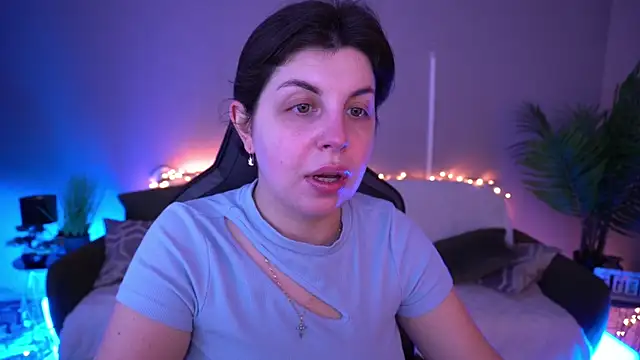 MirandaWong online show from 18, 3, 2026