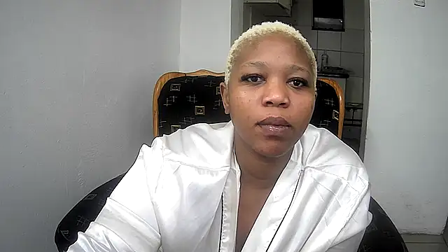 GoldenPussyXOXO online show from 4, 4, 2026