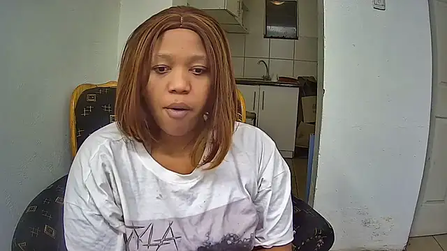 GoldenPussyXOXO online show from 28, 6, 2026