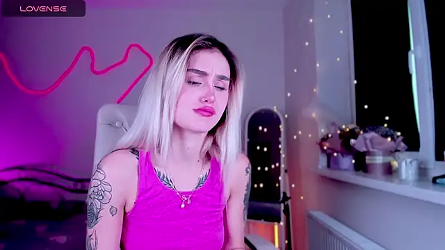  Ravenaa online show from 7, 12, 2024