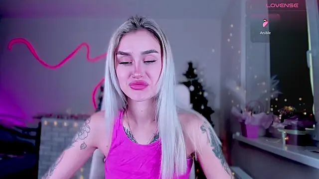  Ravenaa online show from 15, 12, 2024