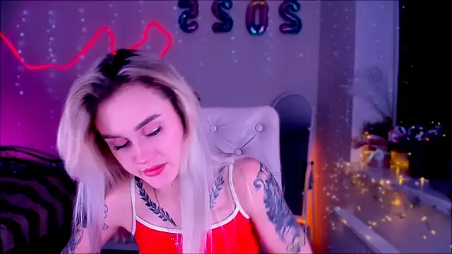  Ravenaa online show from 29, 1, 2025