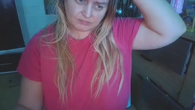 Meliss Official9 online show from 15, 1, 2026