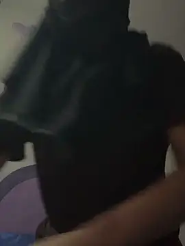 Snapshot of MARYADSUARD chatting on 22, 11, 2025 MARYADSUARD online show from 22, 11, 2025