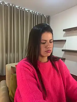 Snapshot of Alice_Biel chatting on 24, 12, 2024 Alice Biel online show from 24, 12, 2024