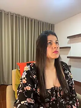 Snapshot of Alice_Biel chatting on 26, 12, 2024 Alice Biel online show from 26, 12, 2024