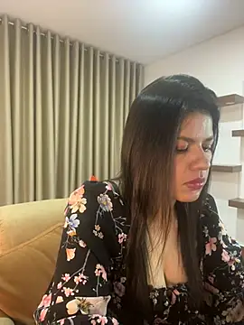 Snapshot of Alice_Biel chatting on 9, 1, 2025 Alice Biel online show from 9, 1, 2025