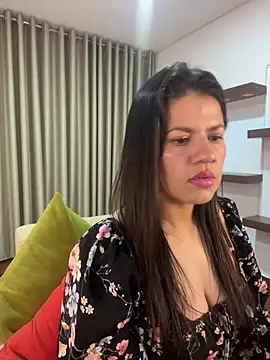 Snapshot of Alice_Biel chatting on 17, 2, 2025 Alice Biel online show from 17, 2, 2025