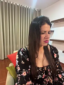 Snapshot of Alice_Biel chatting on 28, 2, 2025 Alice Biel online show from 28, 2, 2025