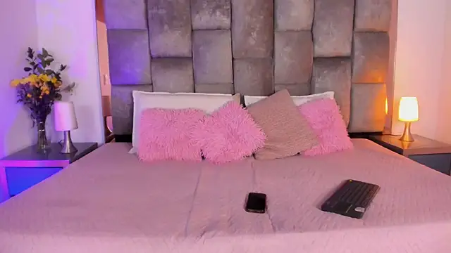 Sofi Vasquez online show from 13, 2, 2026