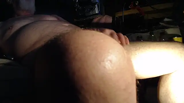 Snapshot of DREAMZ420 chatting on 15, 11, 2025 DREAMZ420 online show from 15, 11, 2025