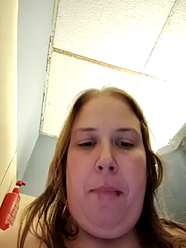 023Longandjuicy online show from 14, 12, 2025