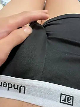 toooom845 online show from 10, 10, 2025