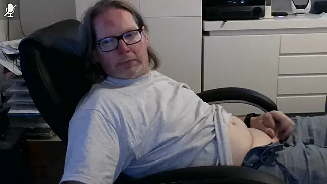 Snapshot of VSteph chatting on 2, 7, 2026 VSteph online show from 2, 7, 2026