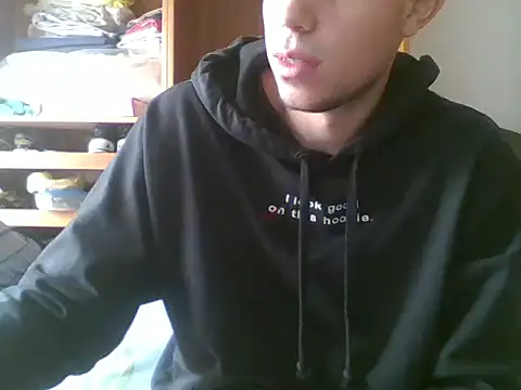 Snapshot of AnaisoVenus chatting on 4, 12, 2024 AnaisoVenus online show from 4, 12, 2024