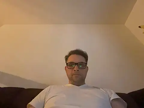 Snapshot of Perry_devot chatting on 4, 2, 2025 Perry devot online show from 4, 2, 2025