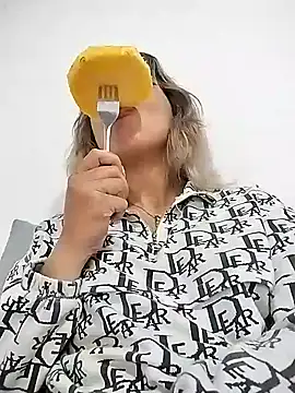 nina carther online show from 8, 2, 2025