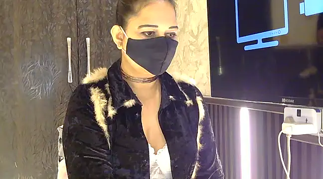 Snapshot of fabdemira chatting on 26, 12, 2024 fabdemira online show from 26, 12, 2024