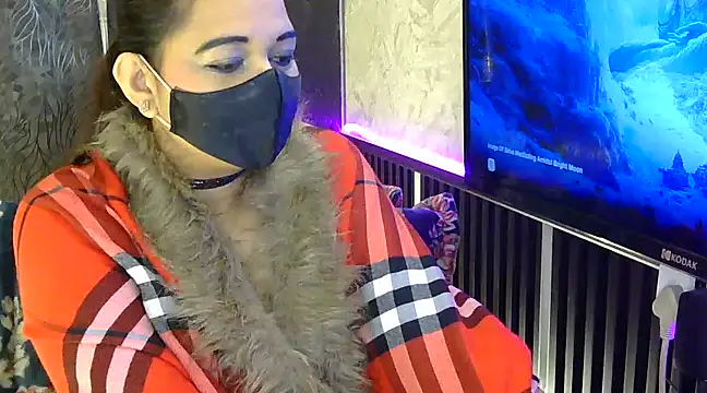 Snapshot of fabdemira chatting on 6, 1, 2025 fabdemira online show from 6, 1, 2025