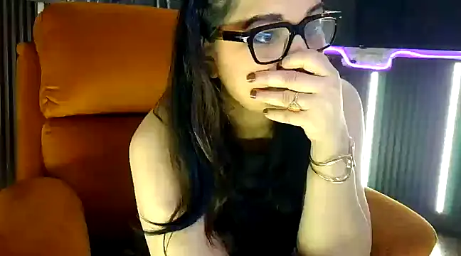 Snapshot of fabdemira chatting on 26, 2, 2025 fabdemira online show from 26, 2, 2025