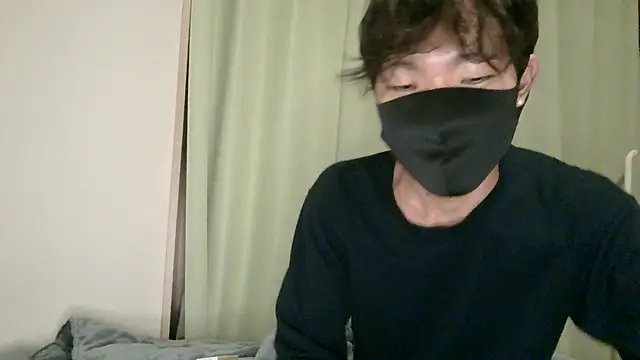 Snapshot of UKI06 chatting on 15, 12, 2024 UKI06 online show from 15, 12, 2024