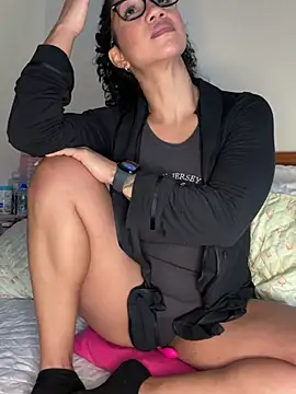 soli-lov online show from 20, 1, 2025